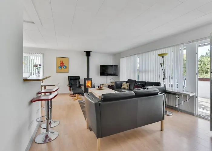 Ferienhaus Sylvie - 1-5km From The Sea By Interhome Sønderby